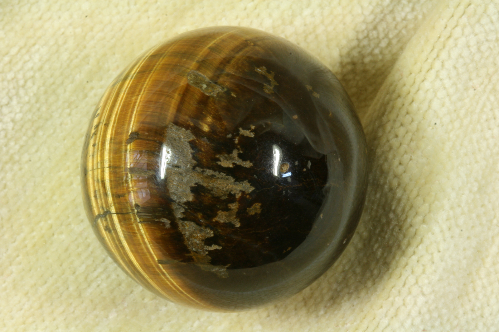 Antiques - STONE BALL 
