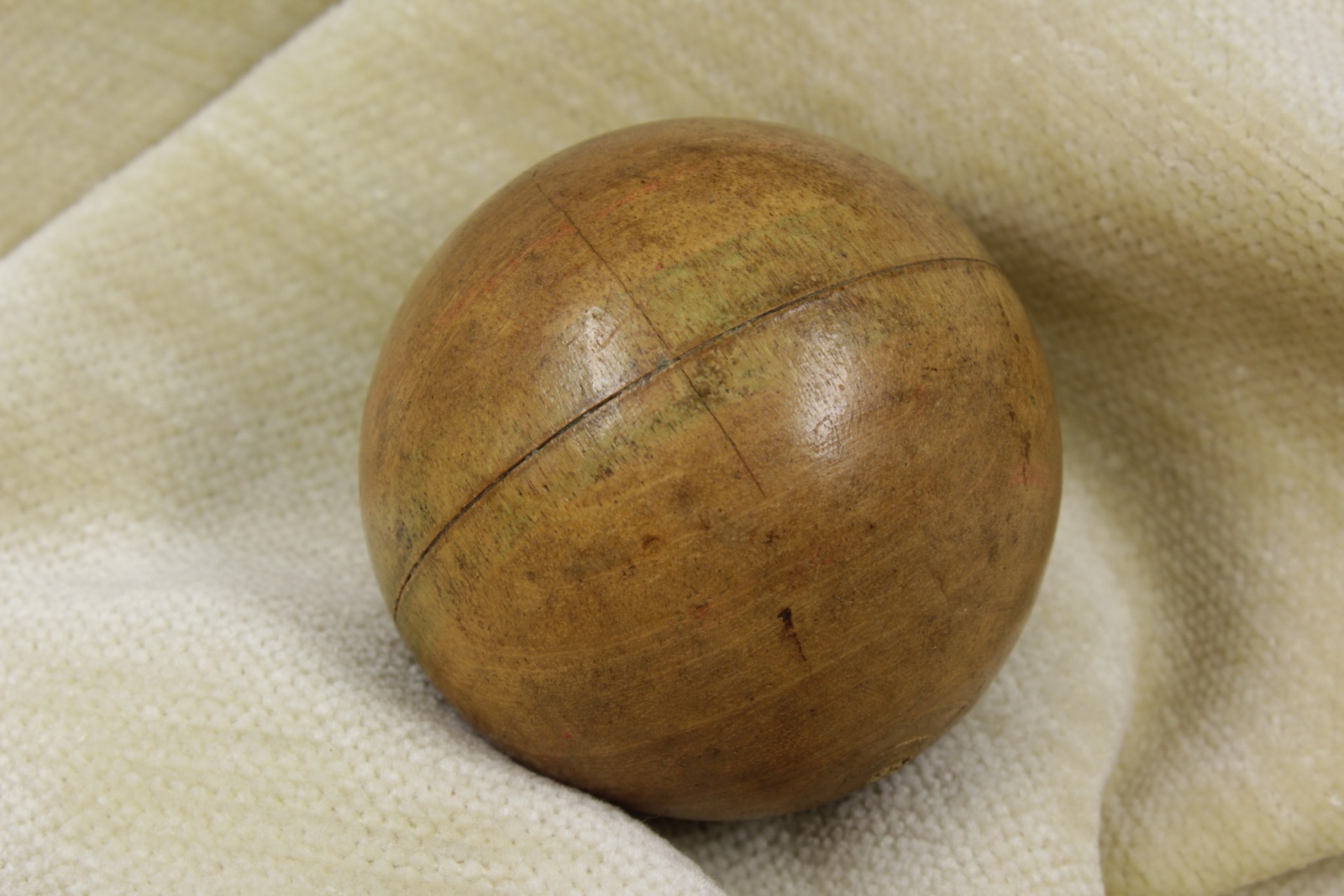 Antiques - BALL WOOD LINE ECUADOR.