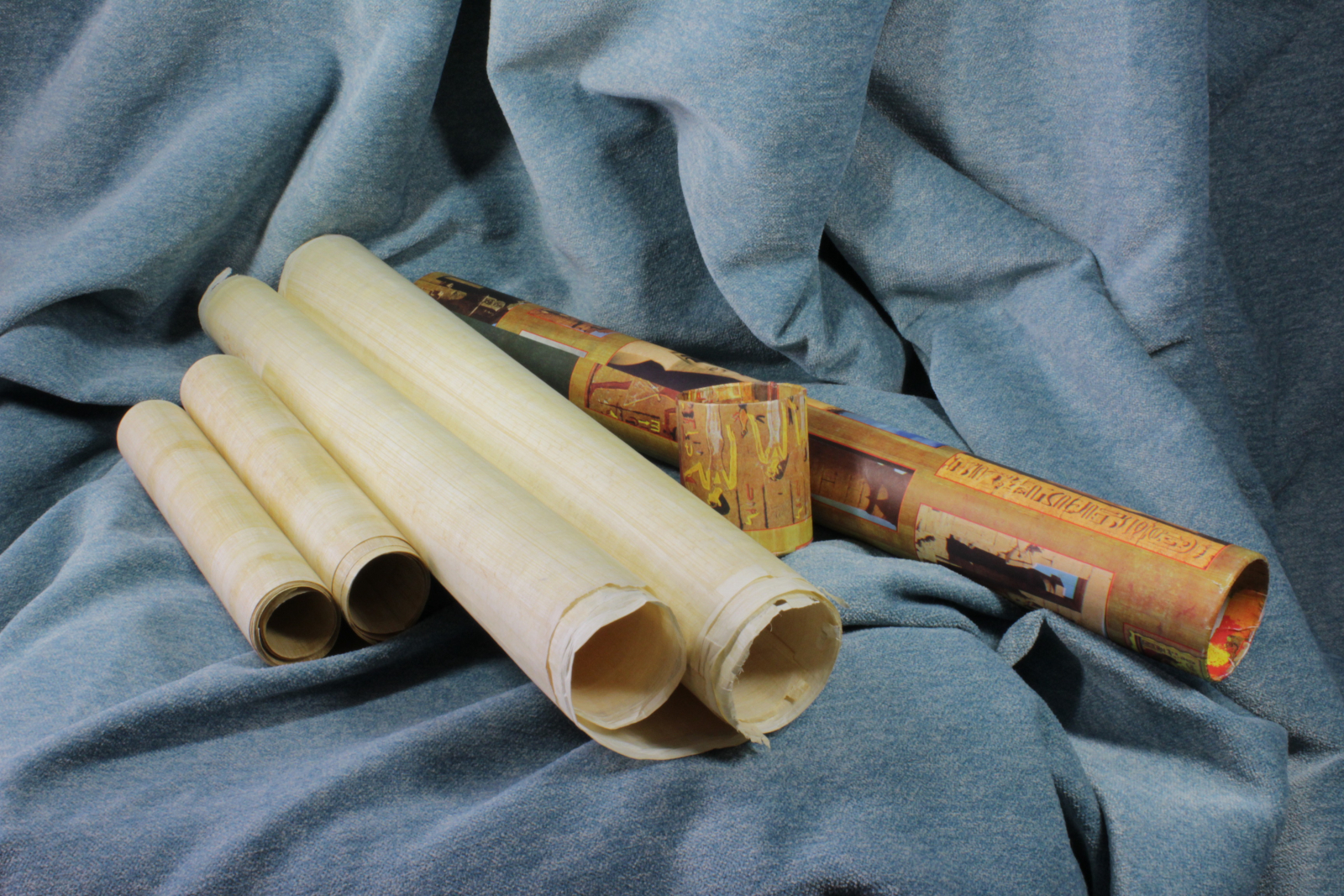 Antiques - SHEET OF PAPYRUS. FANIANOS.