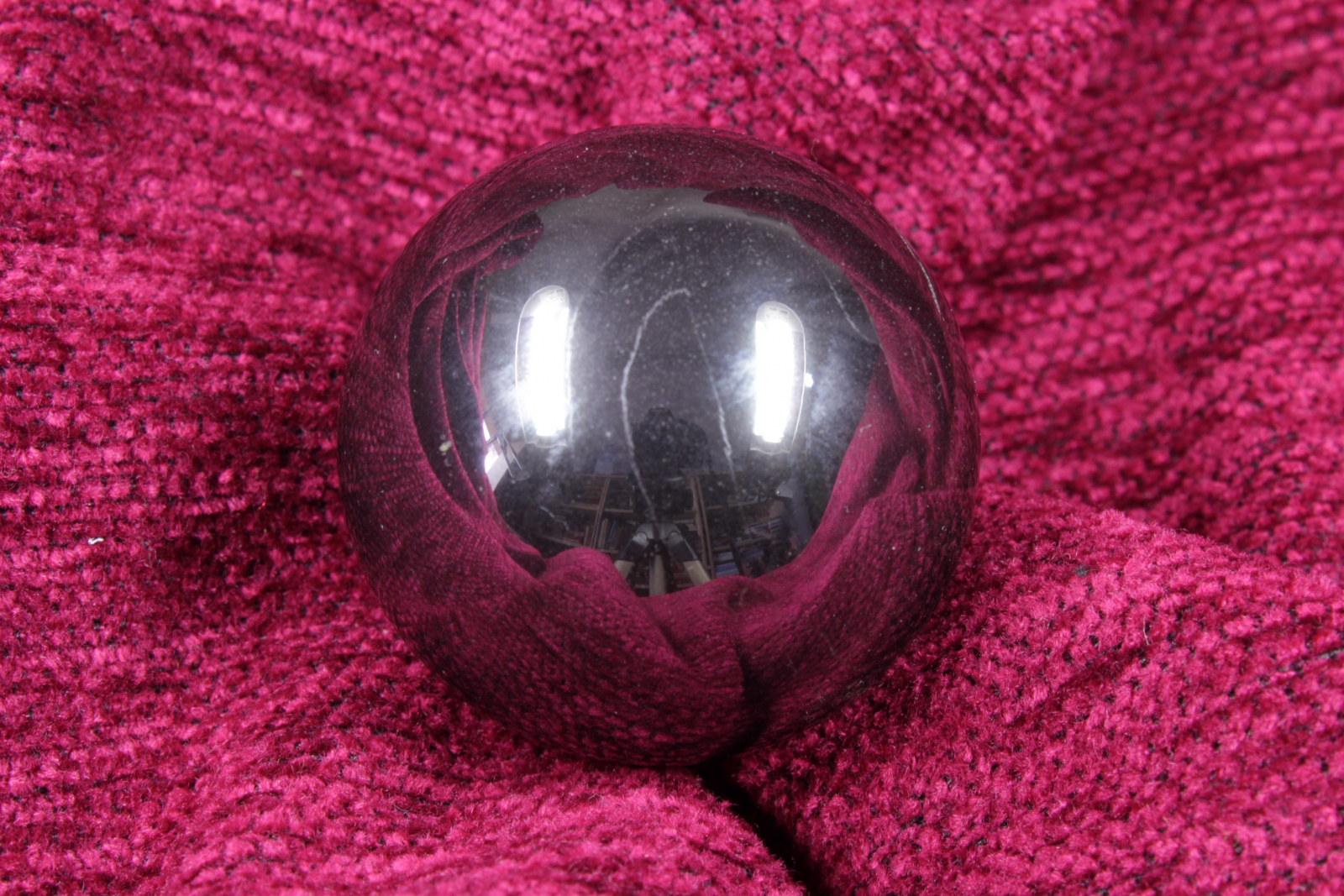 Antiguedades - BOLA DE PIEDRA NEGRA ESPEJO. (T)