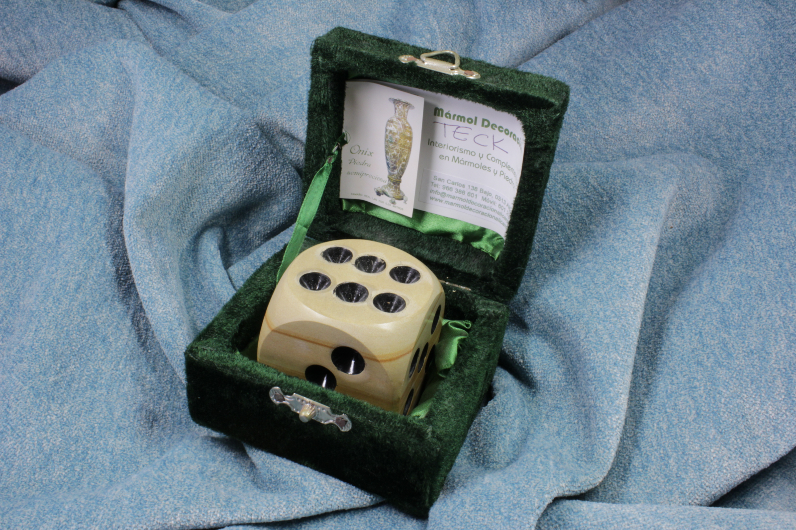 Antiques - LARGE MARBLE DICE. BEIS.