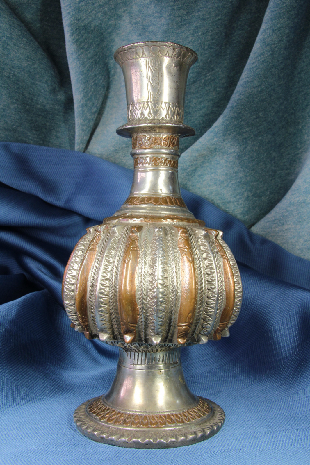 Antiques - INDO-PERSIAN VASE. BRONZE. S.XIX (T)
