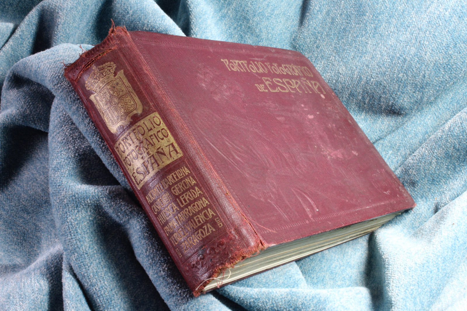 Antiques - PHOTOGRAPHIC PORTFOLIO BOOK OF SPAIN. (T)