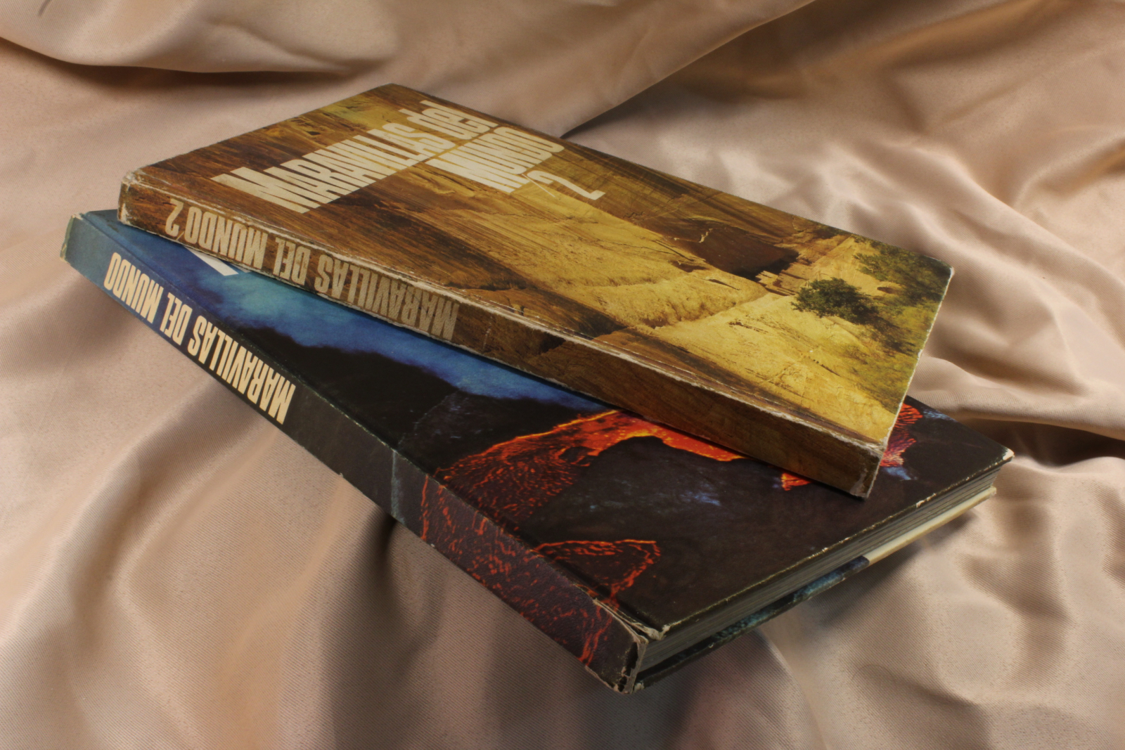 Antiguedades - LIBRO MARAVILLAS DEL MUNDO. DOS TOMOS. COMPLETO. S.XX (T)