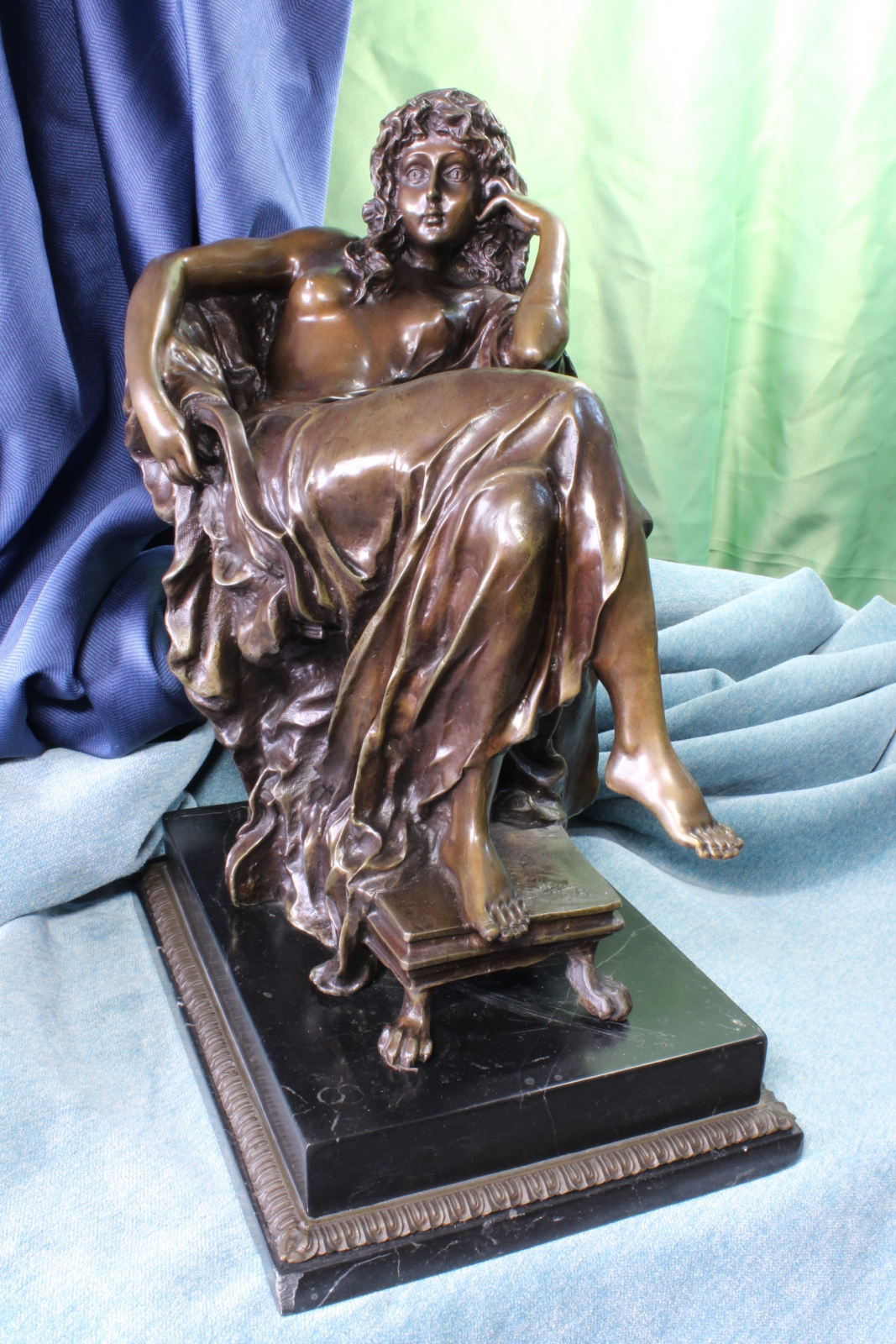 Antiques - SCULPTURE OF GYPSY SITTING. BRONZE. WEIRD. QUALITY. S.XX )T)