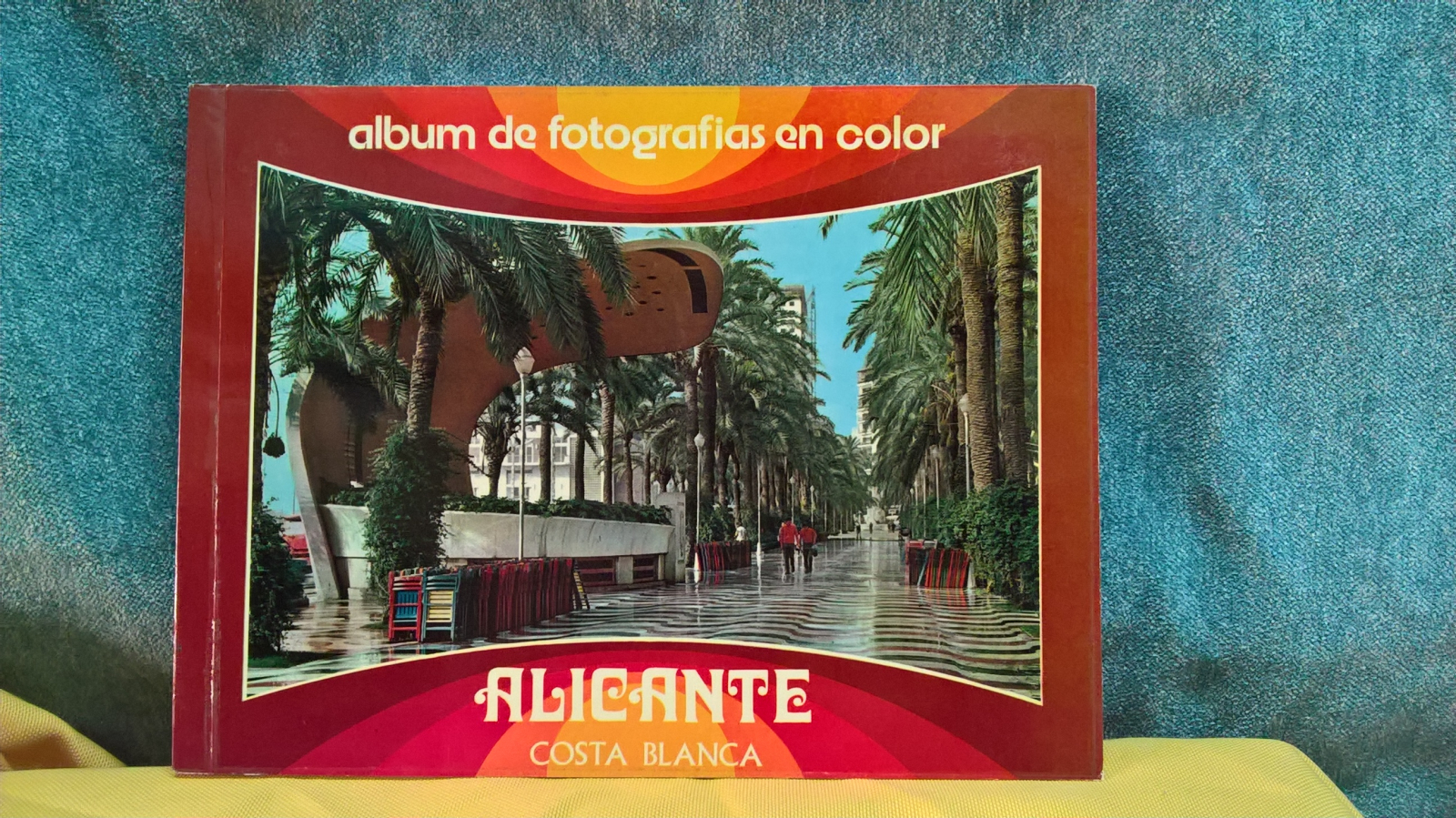 Antiques - ALBUM YOU PHOTOGRAPH IN COLOR. ALICANTE WHITE SHORE. 1973 (T)