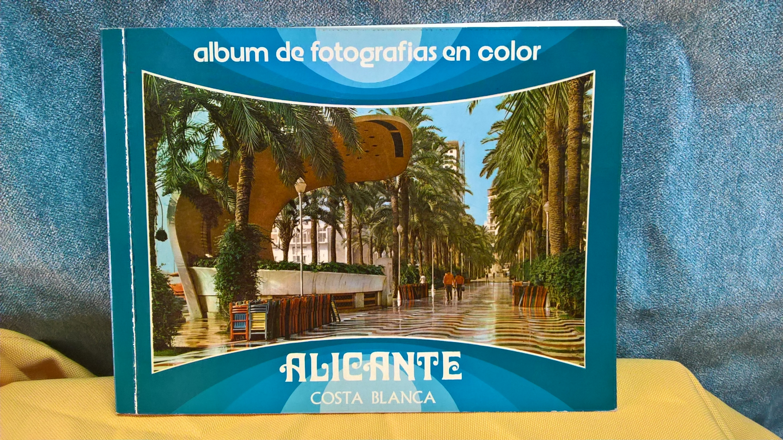 Antiques - ALBUM YOU PHOTOGRAPH IN COLOR. ALICANTE WHITE SHORE. 1973 (T)