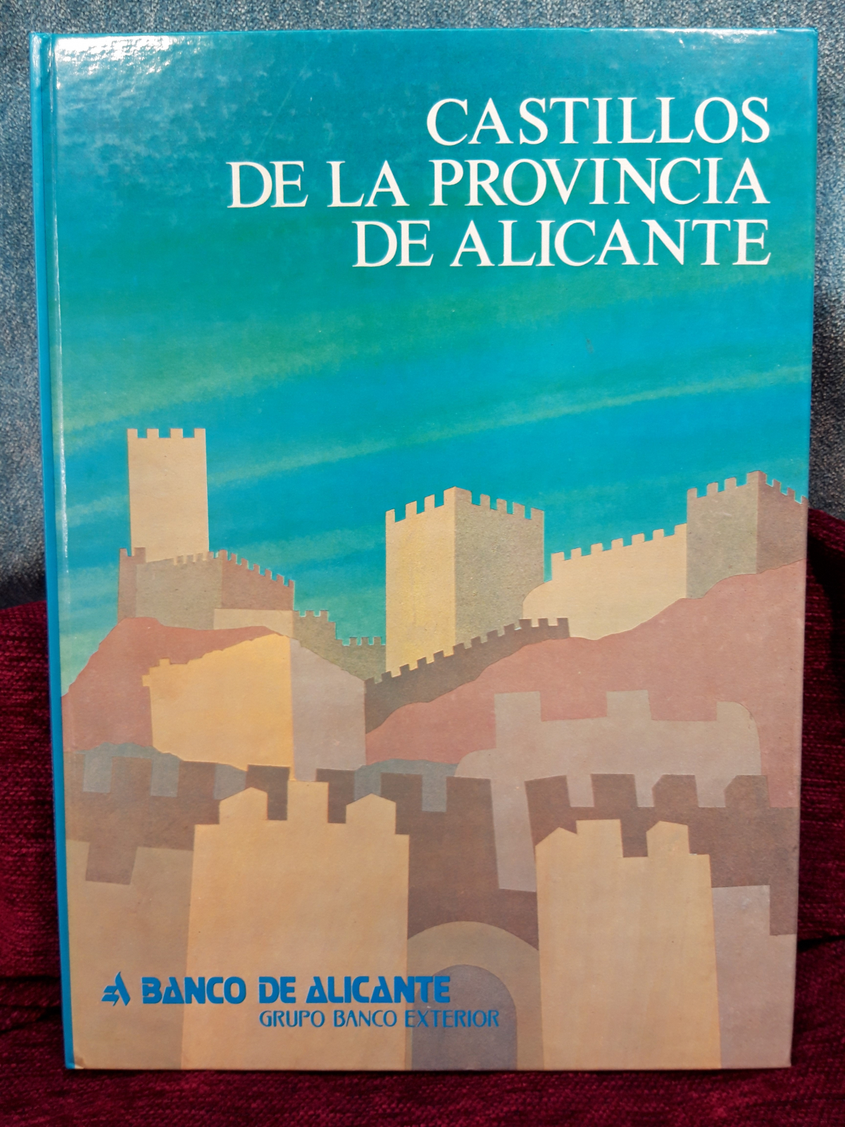 Antiques - BOOK CASTLES OF THE PROVINCE OF ALICANTE. S.XX (T)