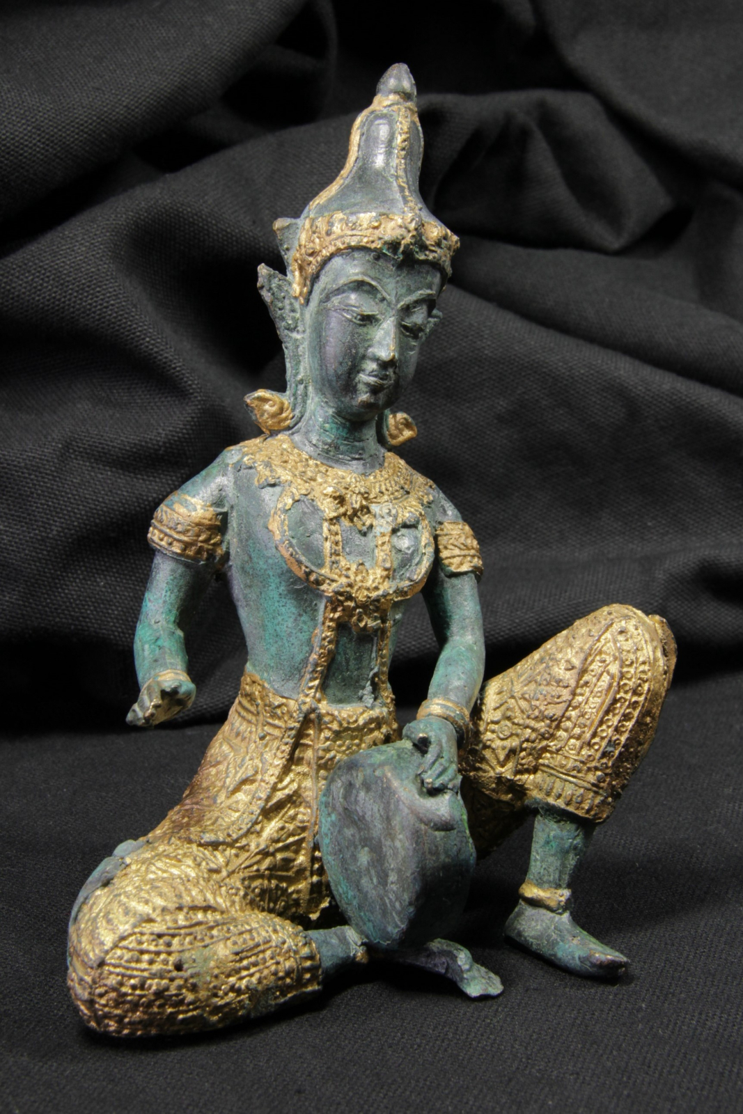 Antiques - GODDESS OF WISDOM SARASVATI, PLAYING TAMBOURINE. SCULPTURE. S.XX