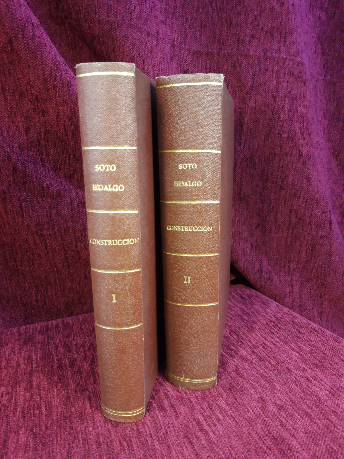 Antiguedades - ENCICLOPEDIA DE LA CONSTRUCCIÓN. TOMO I Y II. PRIMERA EDICIÓN. 1944 (T)