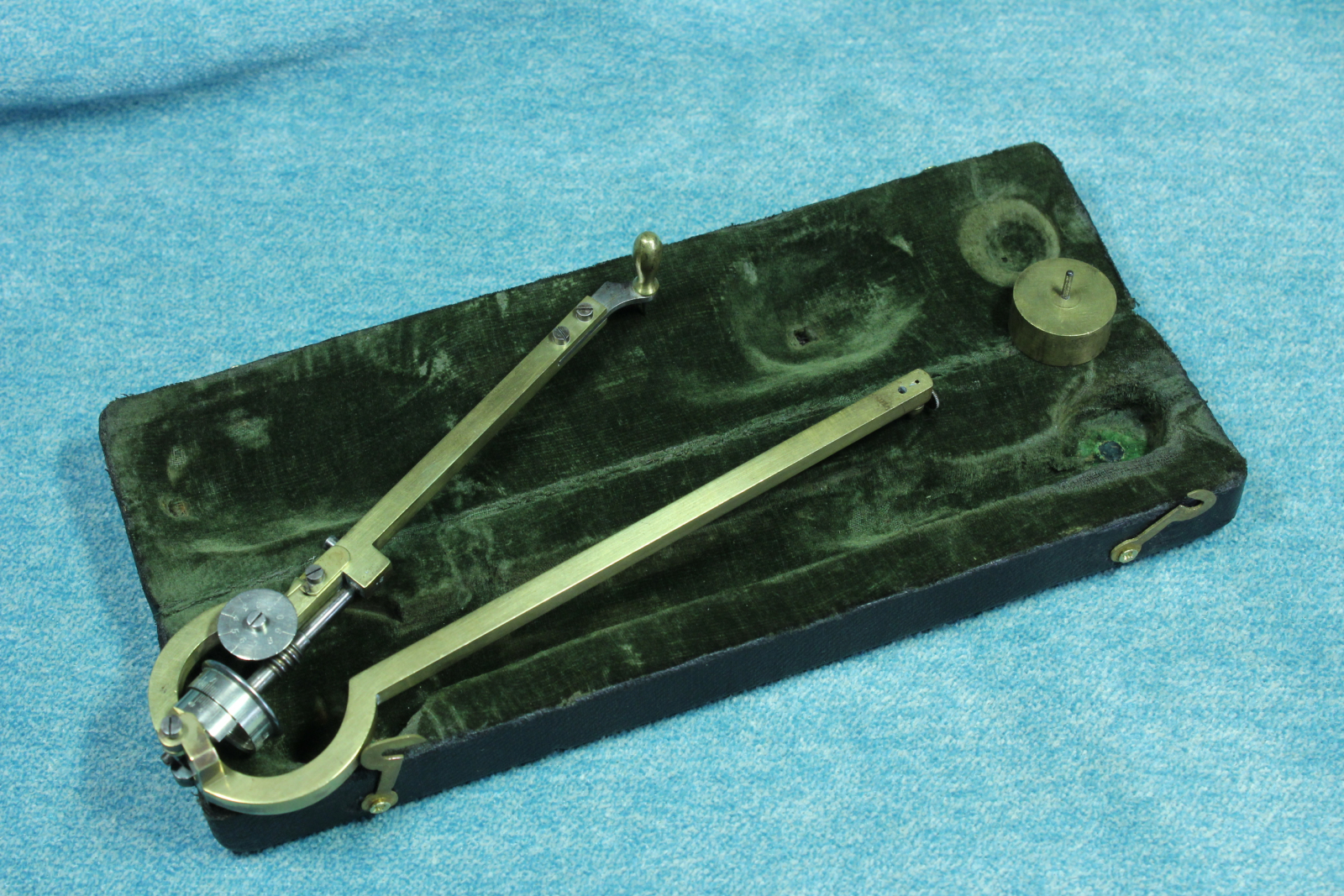 Antiques - POLAR PLANIMETER OF FIXED SCALE. AMSLER