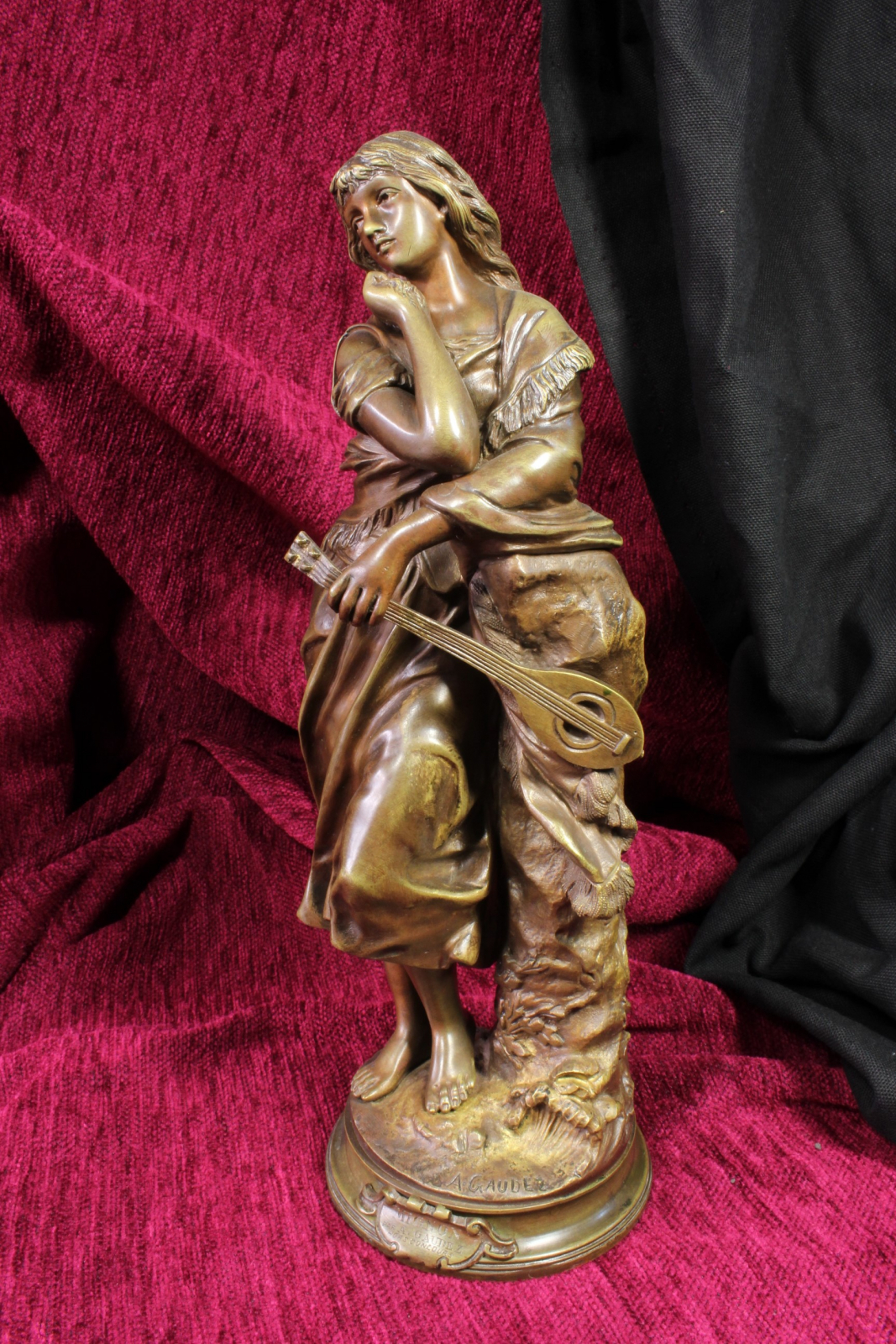 Antiguedades - MUJER LAÚD. ESCULTURA BRONCE. GAUDEZ