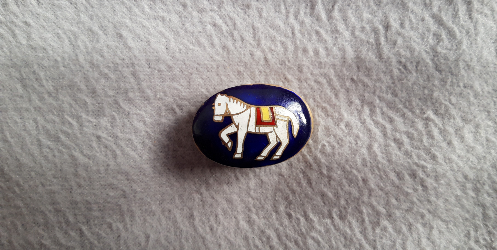 Antiques - CLOISONNÉ ENAMEL BOX WITH HORSE. PILLBOX (T)