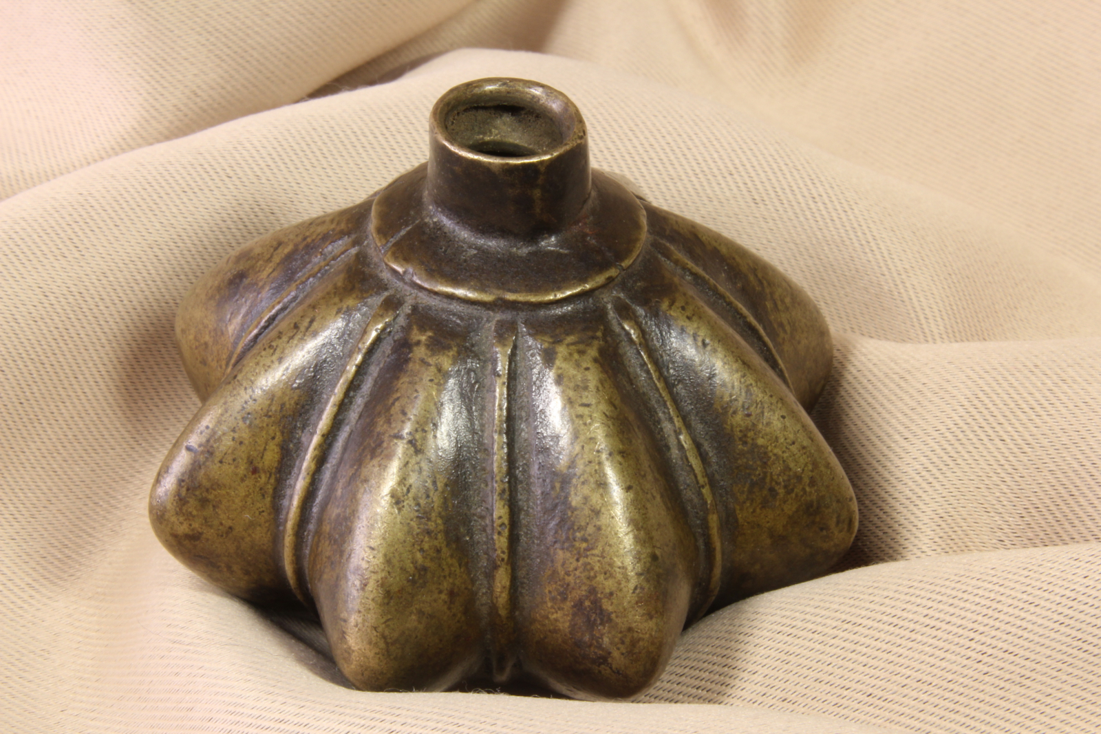 Antiques - TABLETOP INDOPERSA BRASS PERFUMER