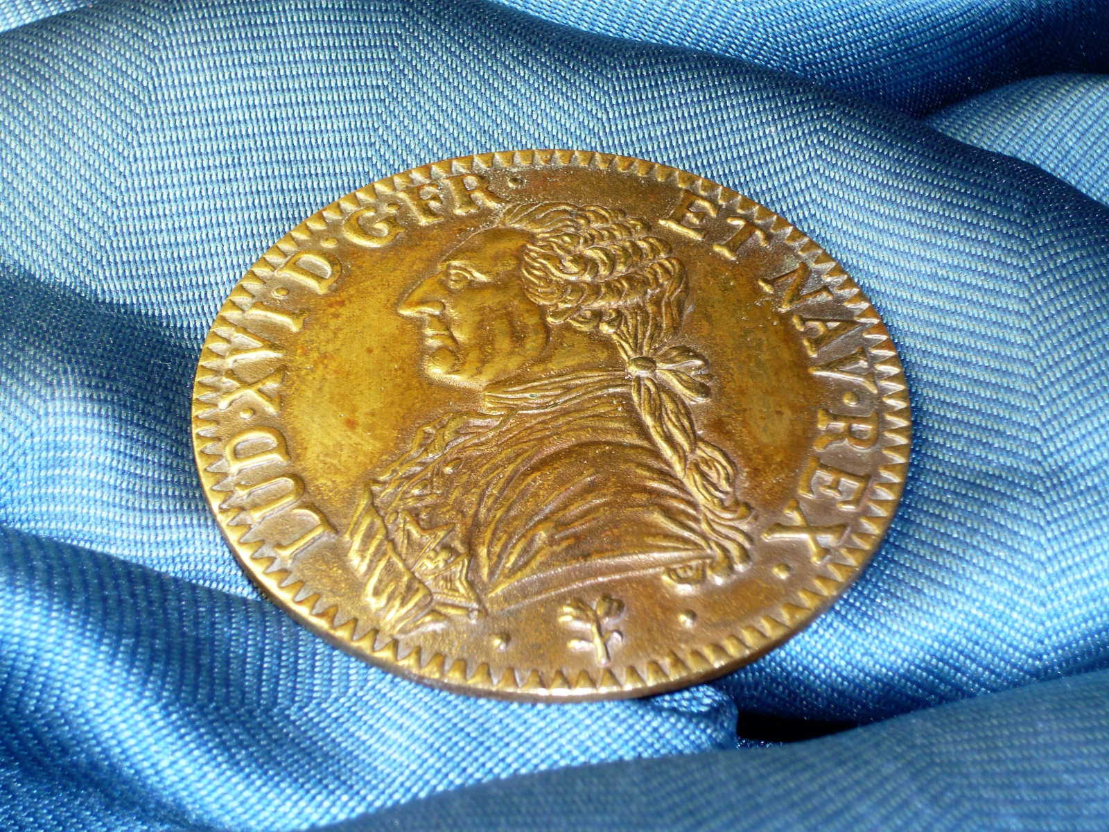 Antiques - BRASS COASTERS. LUDOVICUS XVI