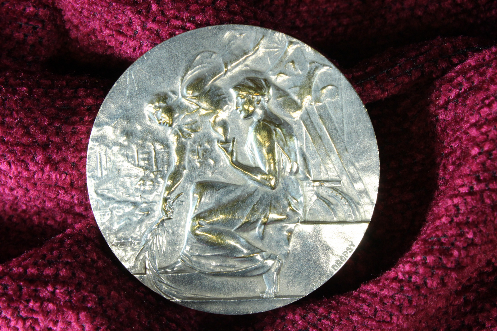 Antiguedades - MEDALLA MUSA DE LA INDUSTRIA. HENRY DROPSY
