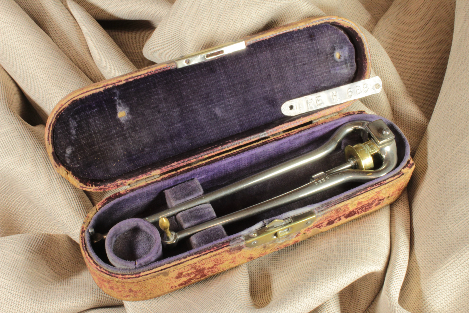 Antiques - PRIMITIVE FIXED-SCALE POLAR PLANIMETER. ASHCROFT.