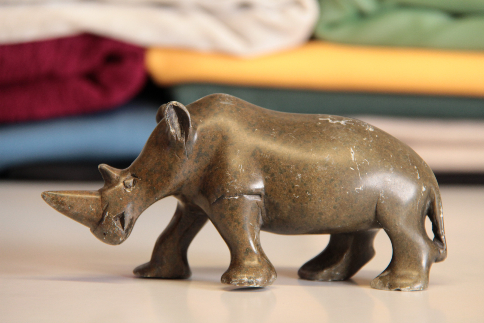 Antiques - STONE RHINOCEROS SCULPTURE.S.XX. (T)