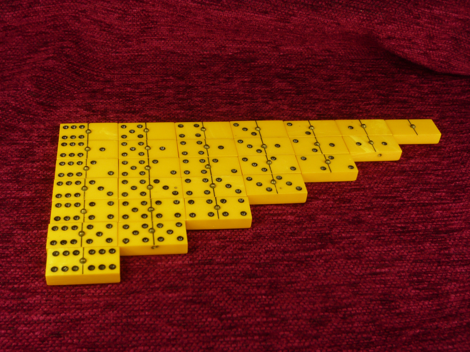 Antiques - YELLOW RESIN DOMINOES. 60