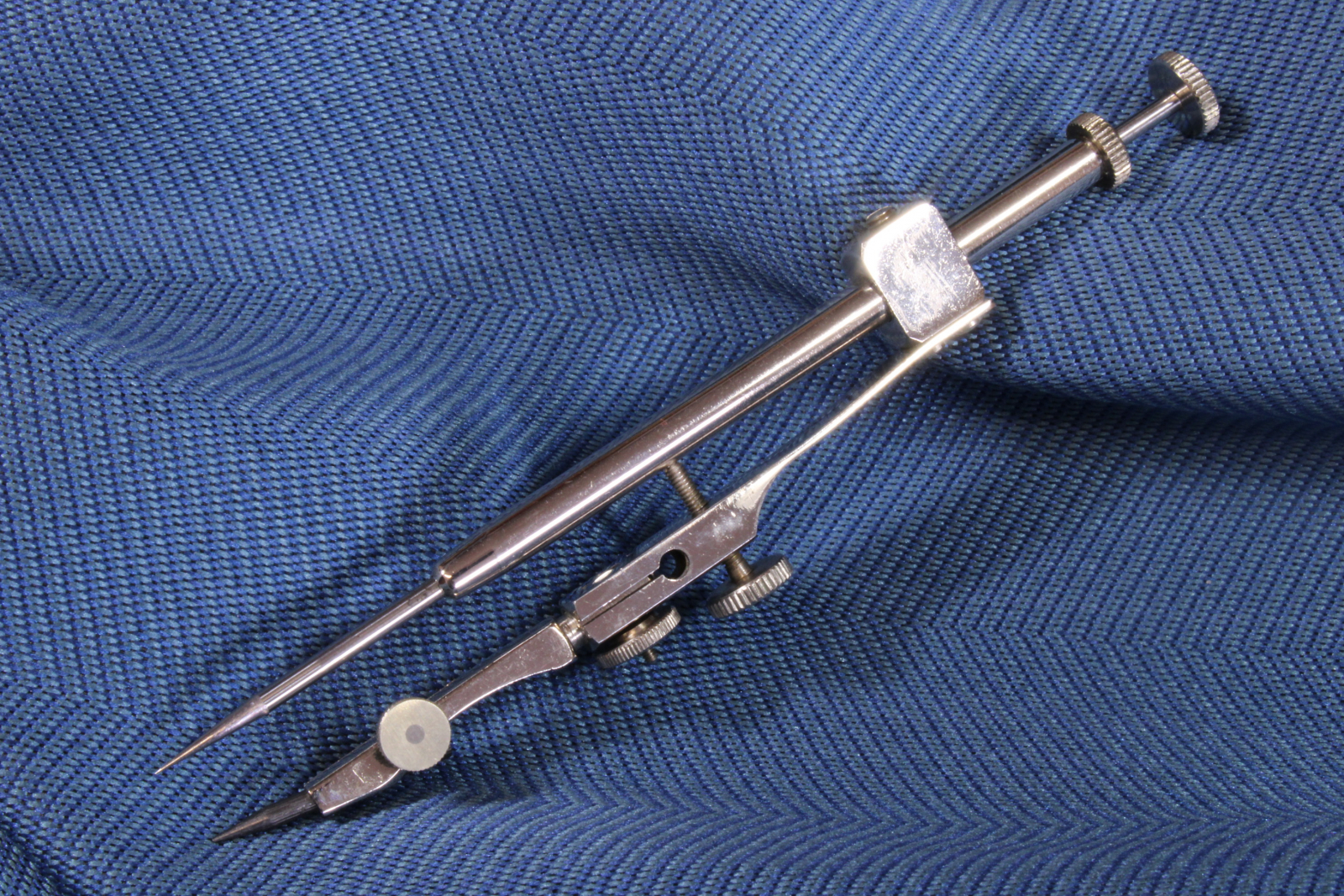 Antiques - CRAZY PRECISION PENCIL WHISKER. 