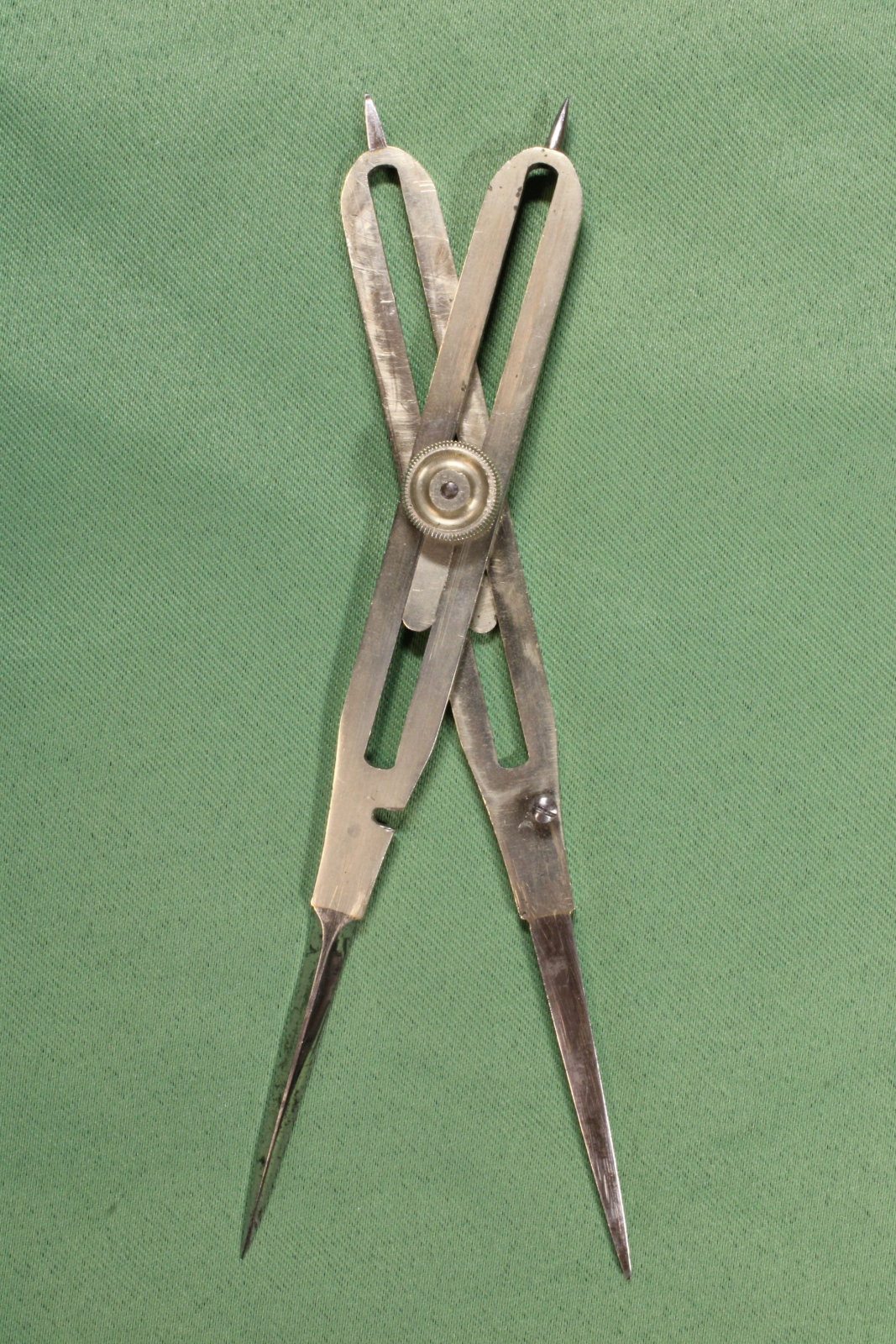 Antiques - PROPORTIONS COMPASS 1/10