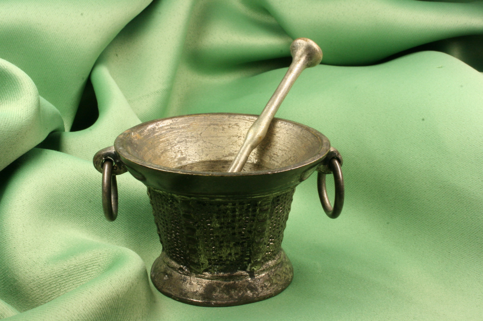 Antiguedades de small pharmacy mortar and pestle metal current