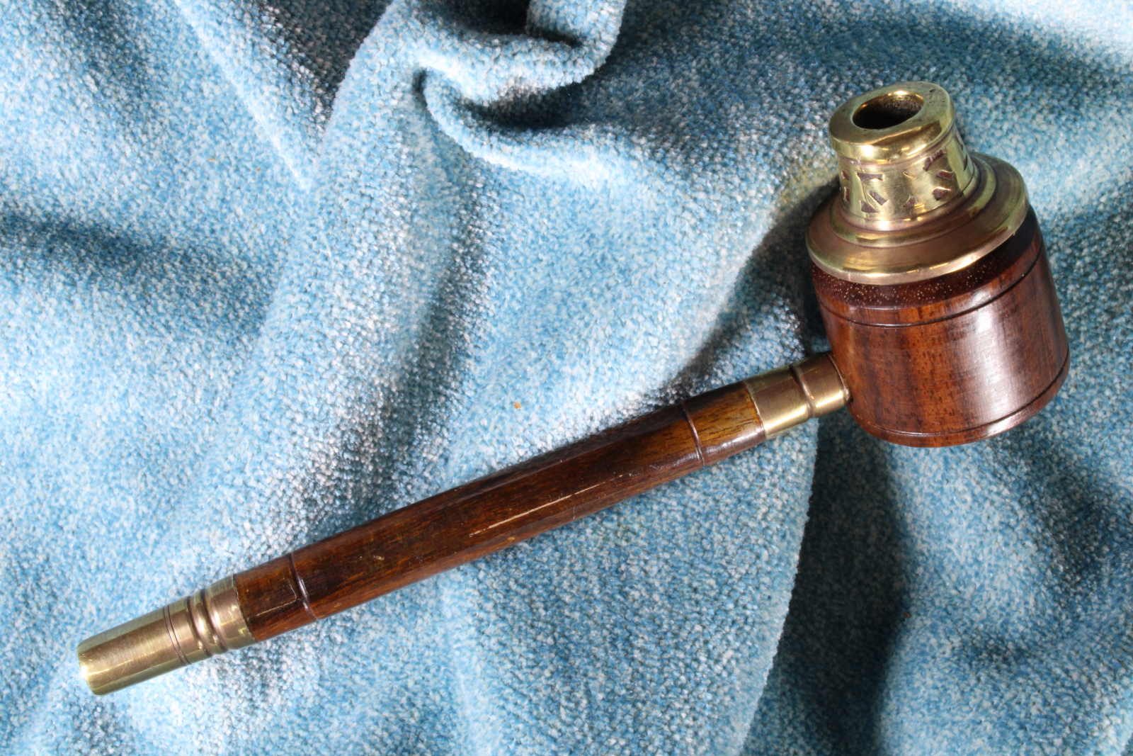 Antiques - WOODEN AND BRASS PIPE. CIGARS. S.XX.