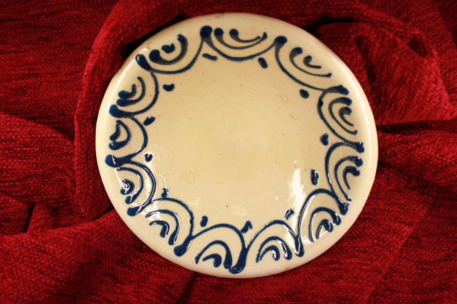 Antiques - BLUE BORDER BOWL. MANISES. ACTUAL. (T)