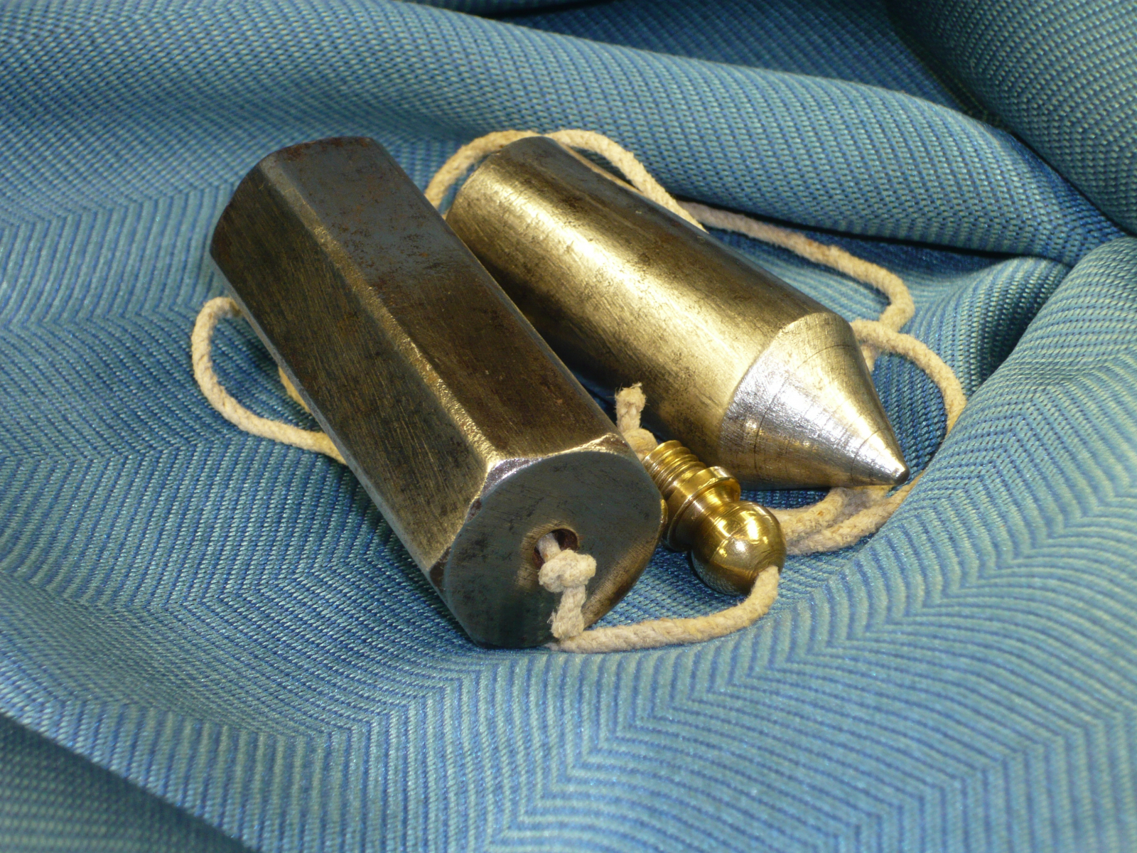 Antiques - COMPLETE PLUMB BOB IRON CONSTRUCTION