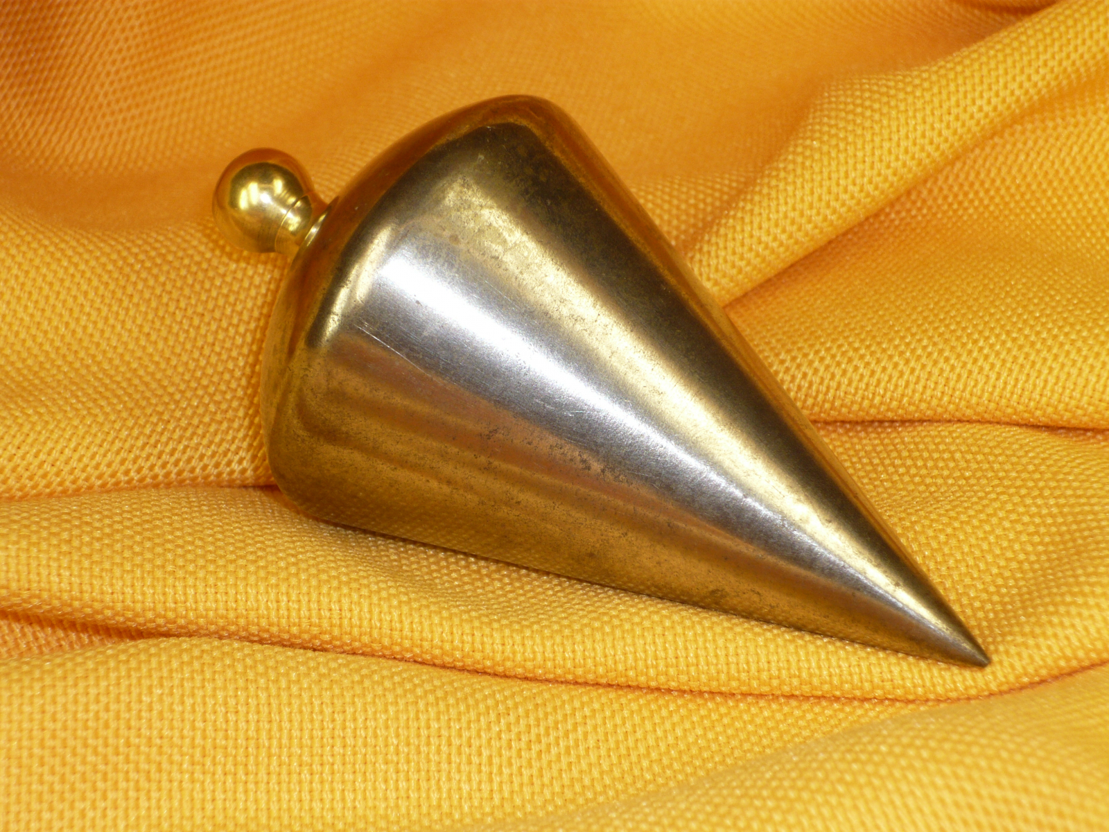Antiguedades de instrumental nickelplated iron plumb bob