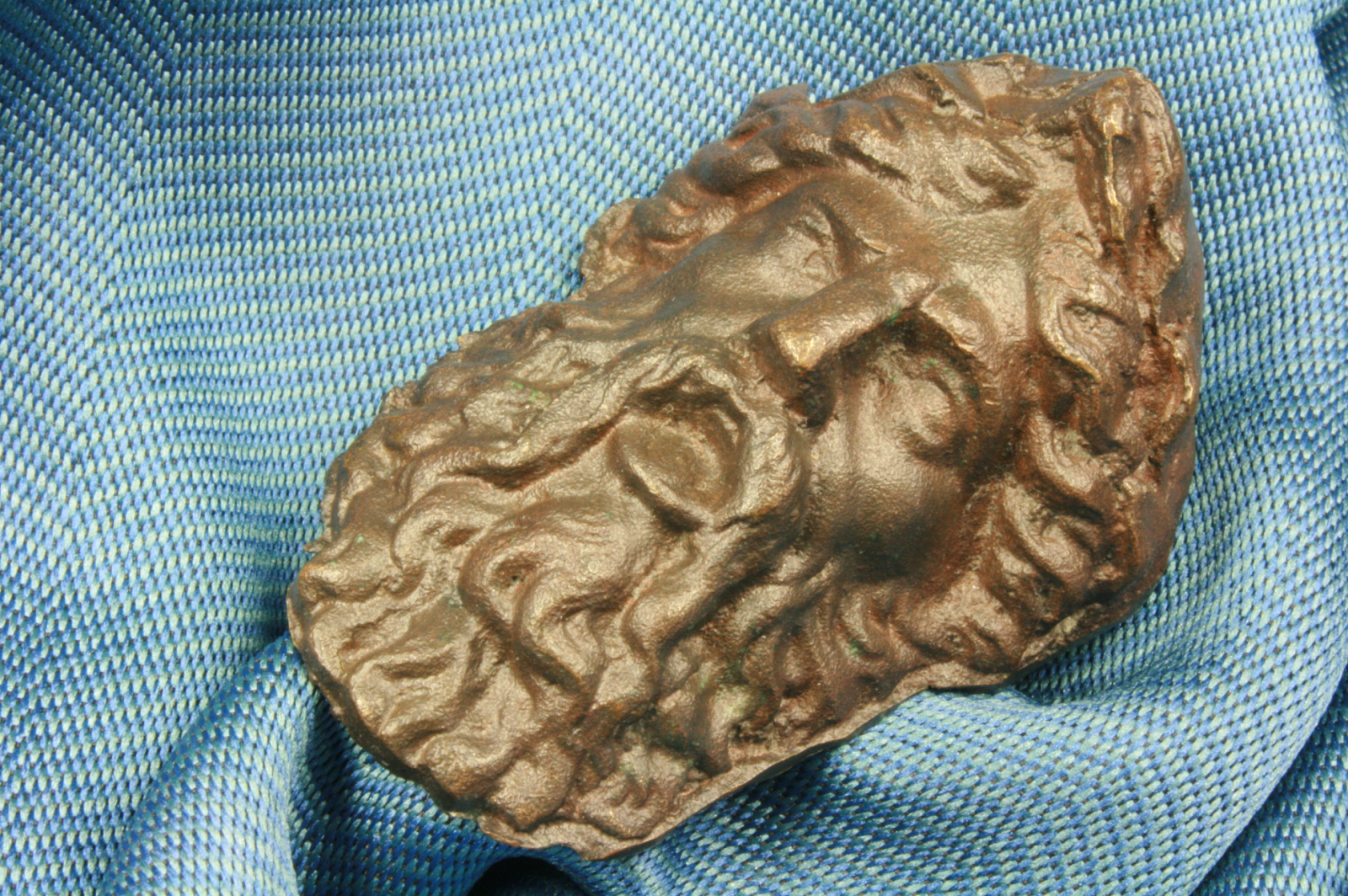 Antiguedades de mask of zeus bronze
