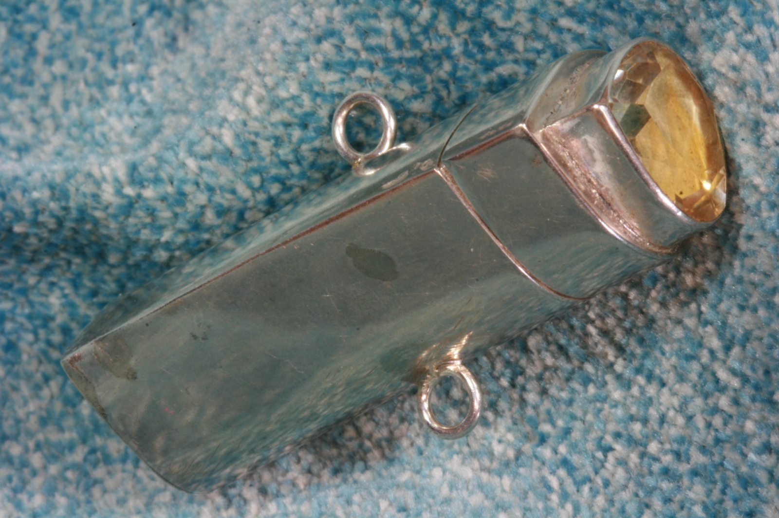 Antiques - SMALL SILVER CASE. CITRINE QUARTZ. (T)