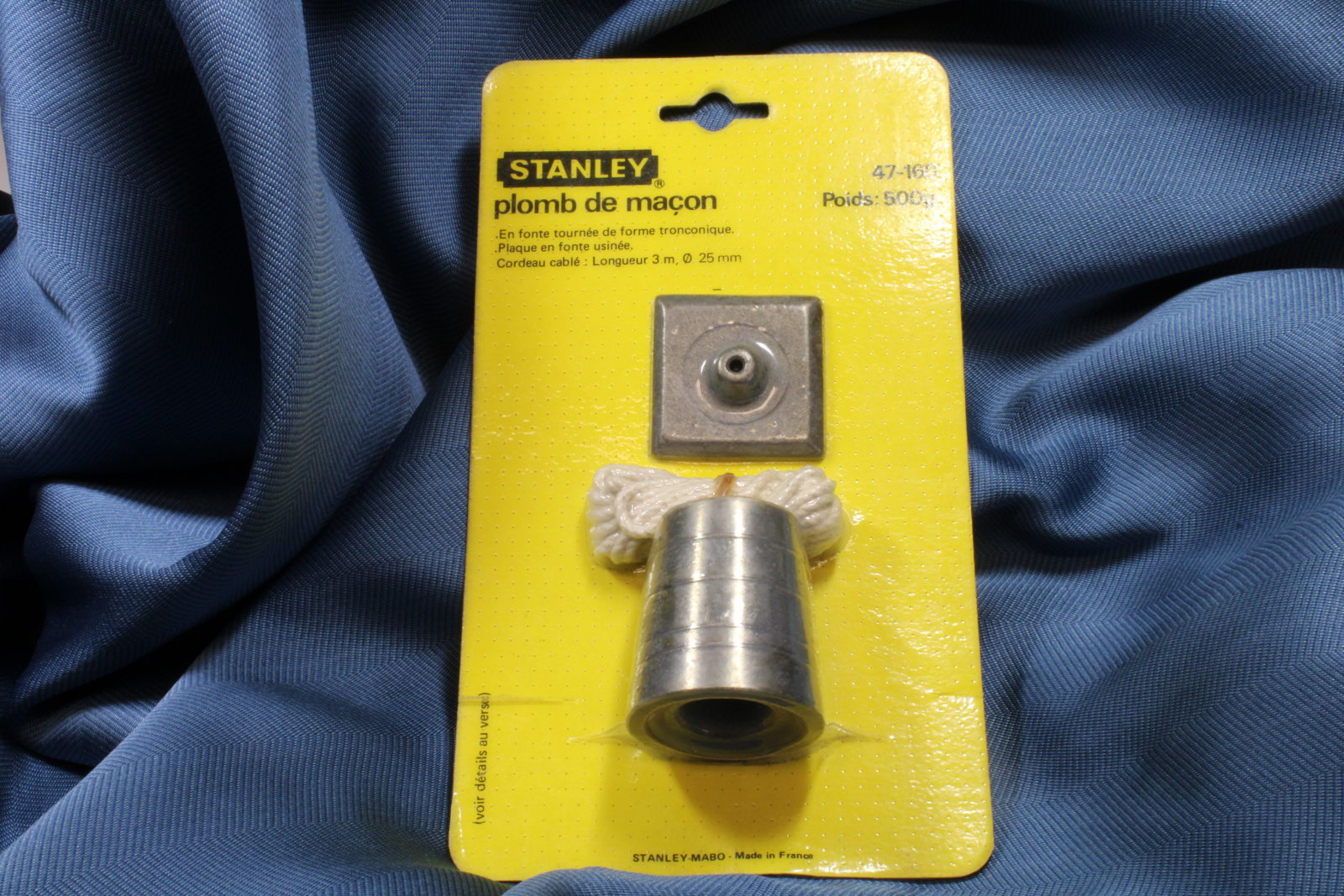 Antiques - PLUMB BOB IN BLISTER PACK. NEW. (T)