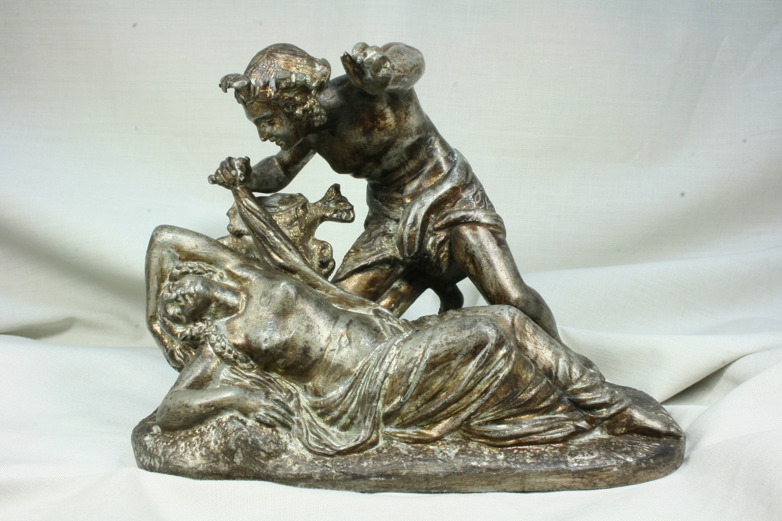 Antiguedades de bacchus and ariadnemythological figure scene