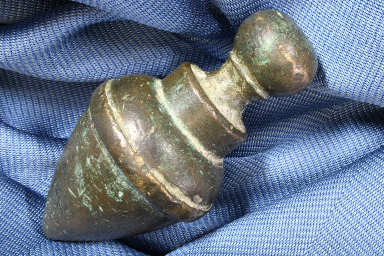 Antiguedades - PLOMADA BRONCE RARA. S.XVI (T)