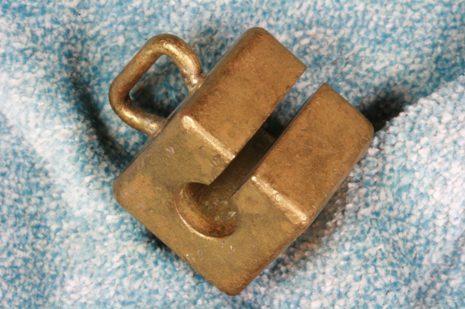 Antiques - BRONZE DICE WITH HANDLE. YORN.