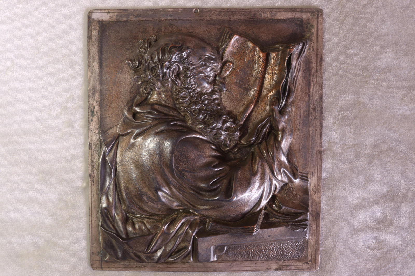 Antiguedades - PLACA FILÓSOFO ESTUDIANDO. GALVANOPLASTIA. S.XIX