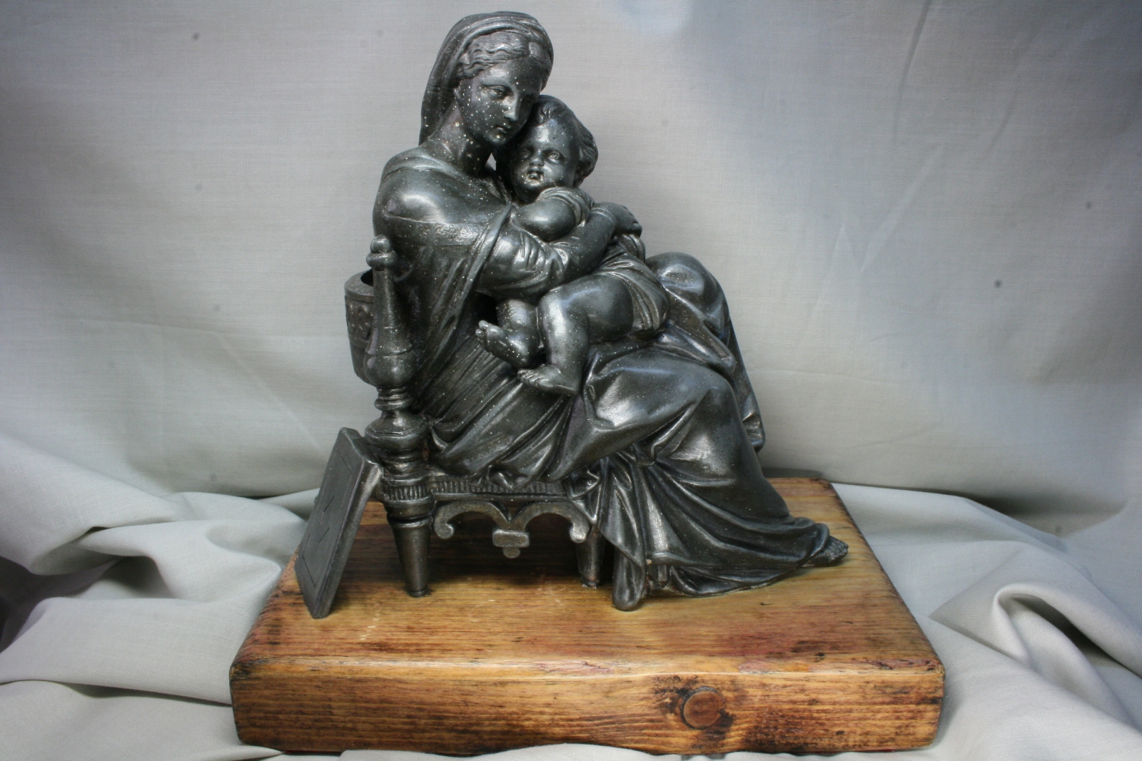 Antiguedades - VIRGEN DE LA SILLA. REFERENCIA RAFAEL SANZIO. ANTIMONIO.