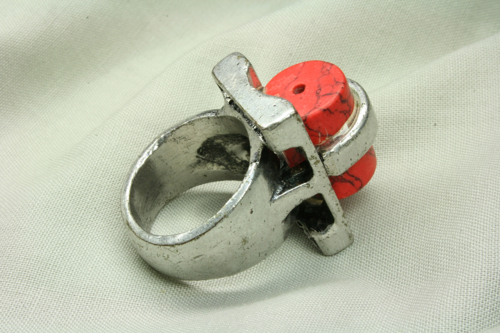 Antiques - METAL RING HANDMADE. (T)