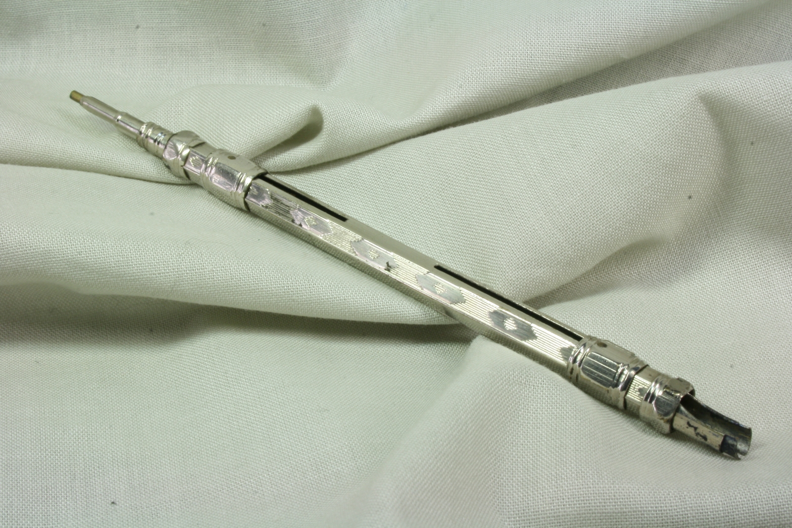 Antiques - PENCIL WITH NIB. PENHOLDER. S.XX