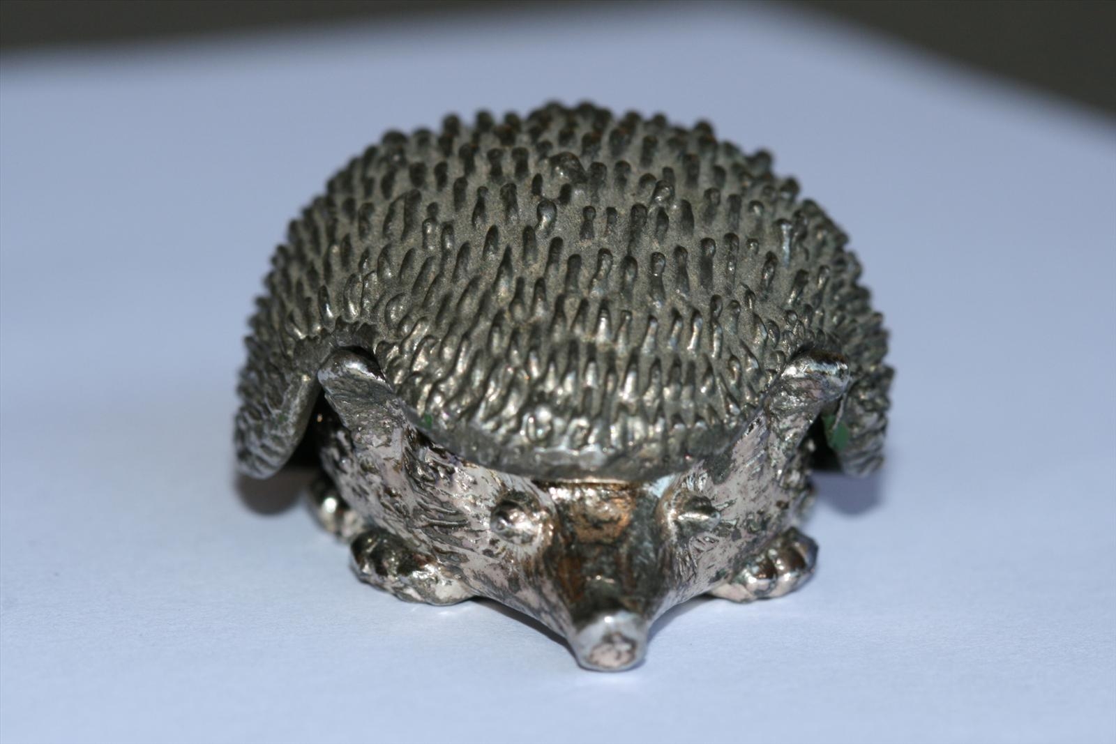 Antiques - HEDGEHOG BOX