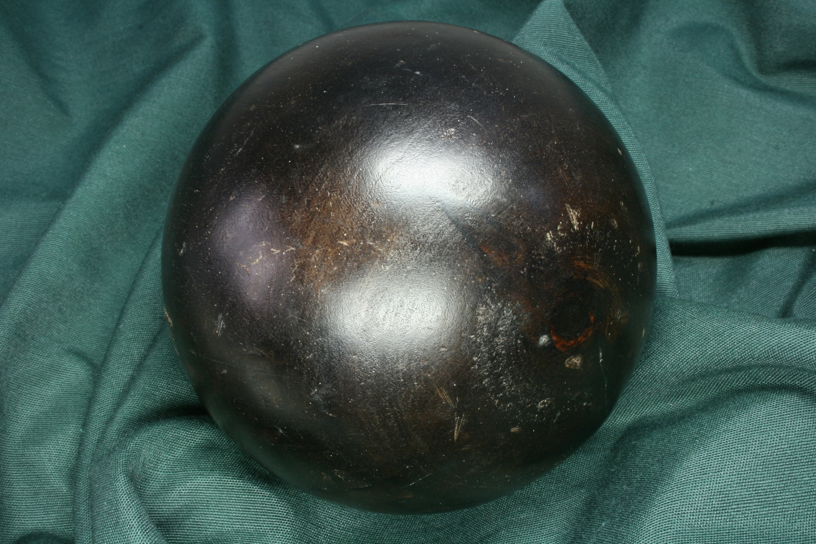 Antiques - BIG BALL OF PAINTED WOOD.