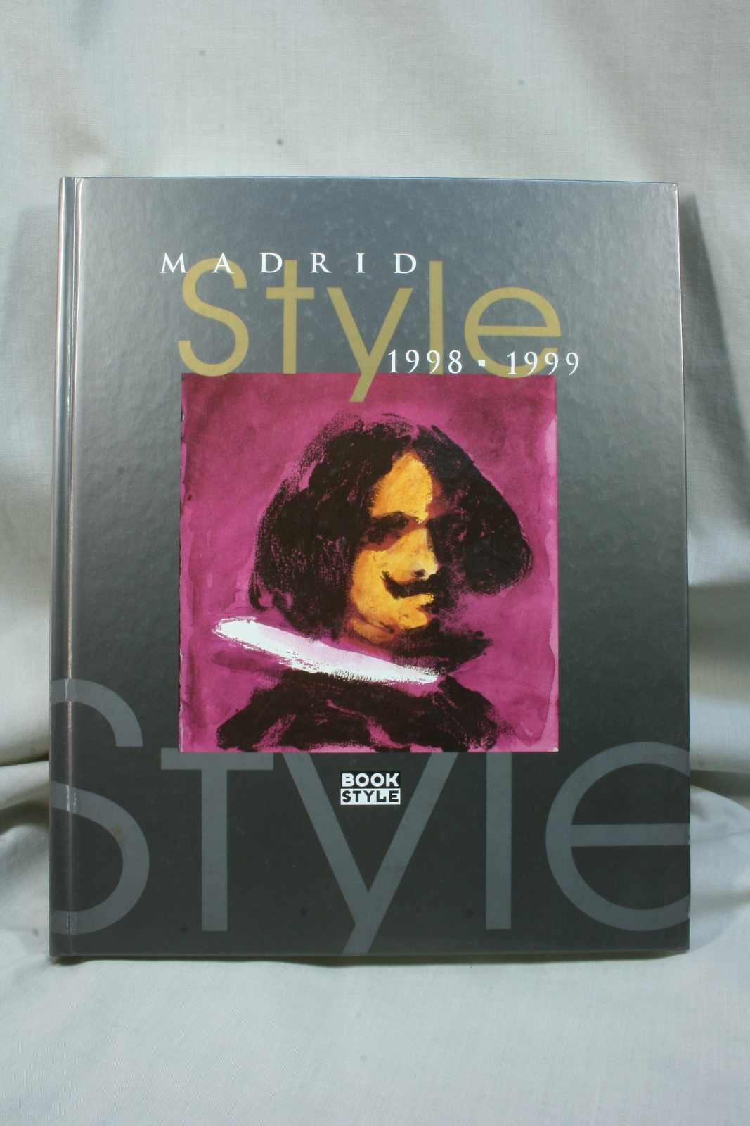 Antiques - MADRID STYLE. 1998 -1999. (T)