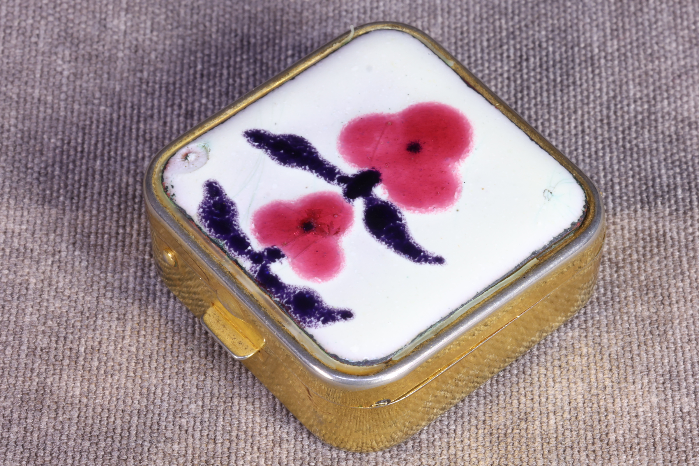 Antiques of flower pill box metal and enamel