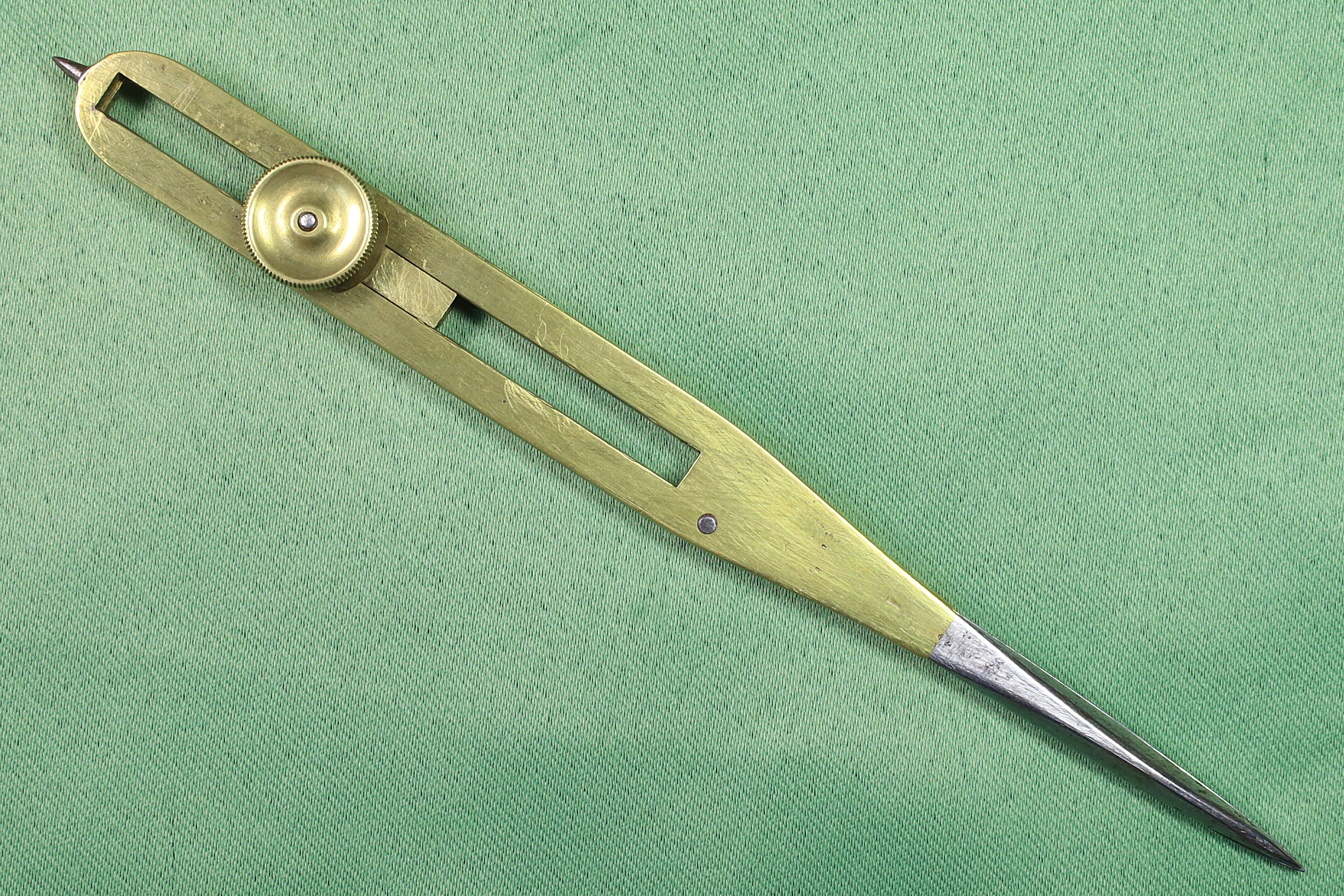 Antiguedades de proportional compass 110 20th century