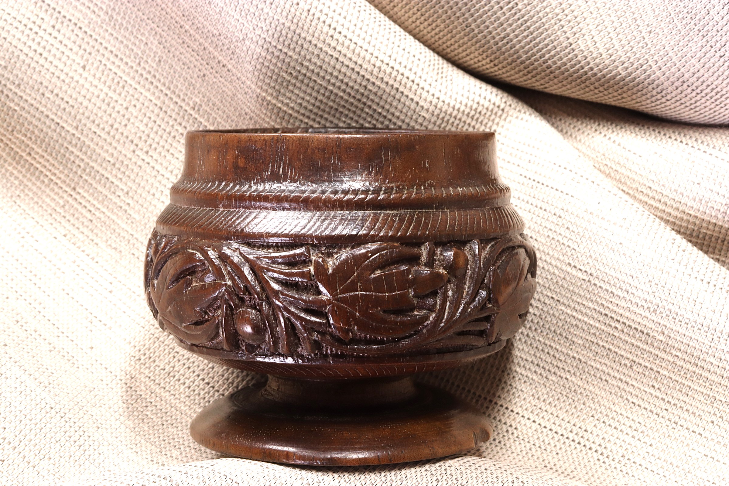 Antiques - SMALL CARVED WOODEN GLASS. BRANDY GLASS.