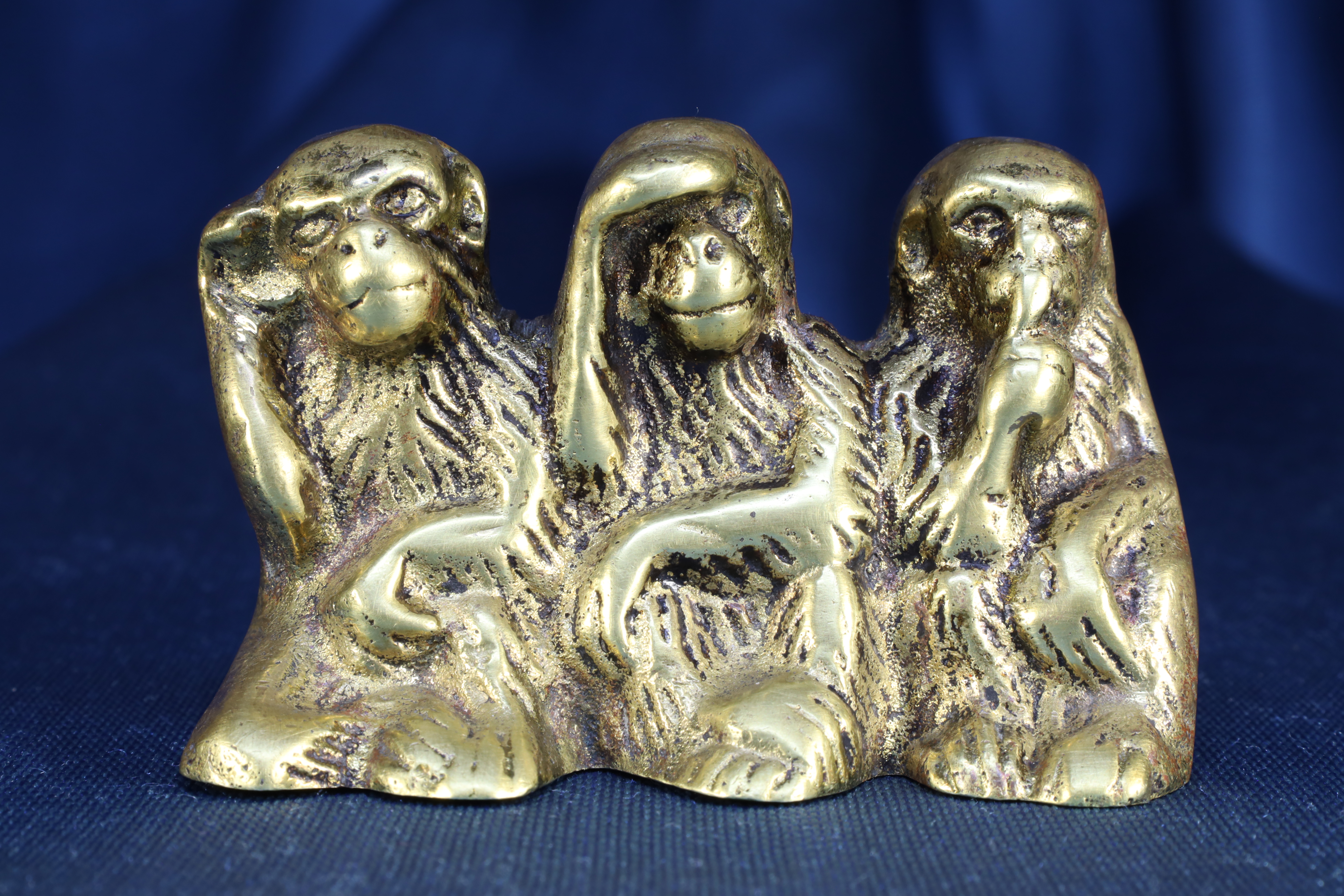 Antiguedades de escultura tres monos sabios oir ver y callar