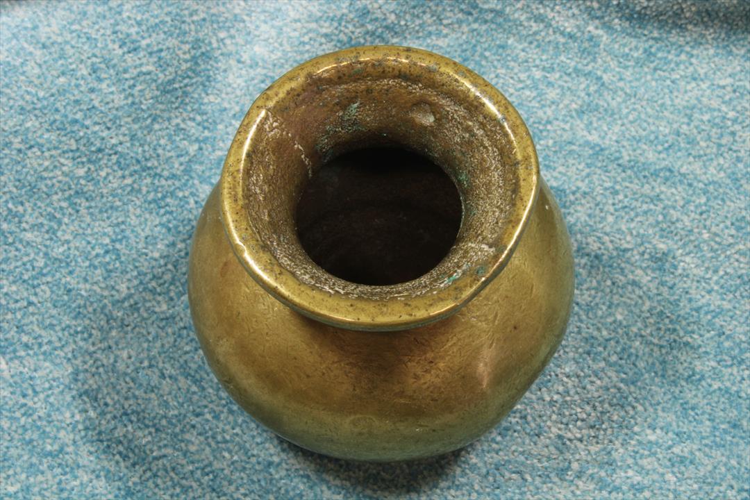 Antiguedades - JARRÓN CLÁSICO BRONCE. PEQUEÑO. (T)