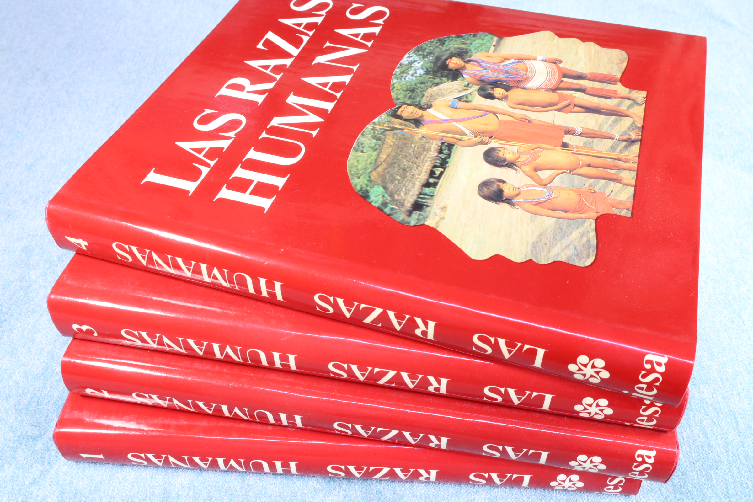 Antiques of book the human races four volumes 1981