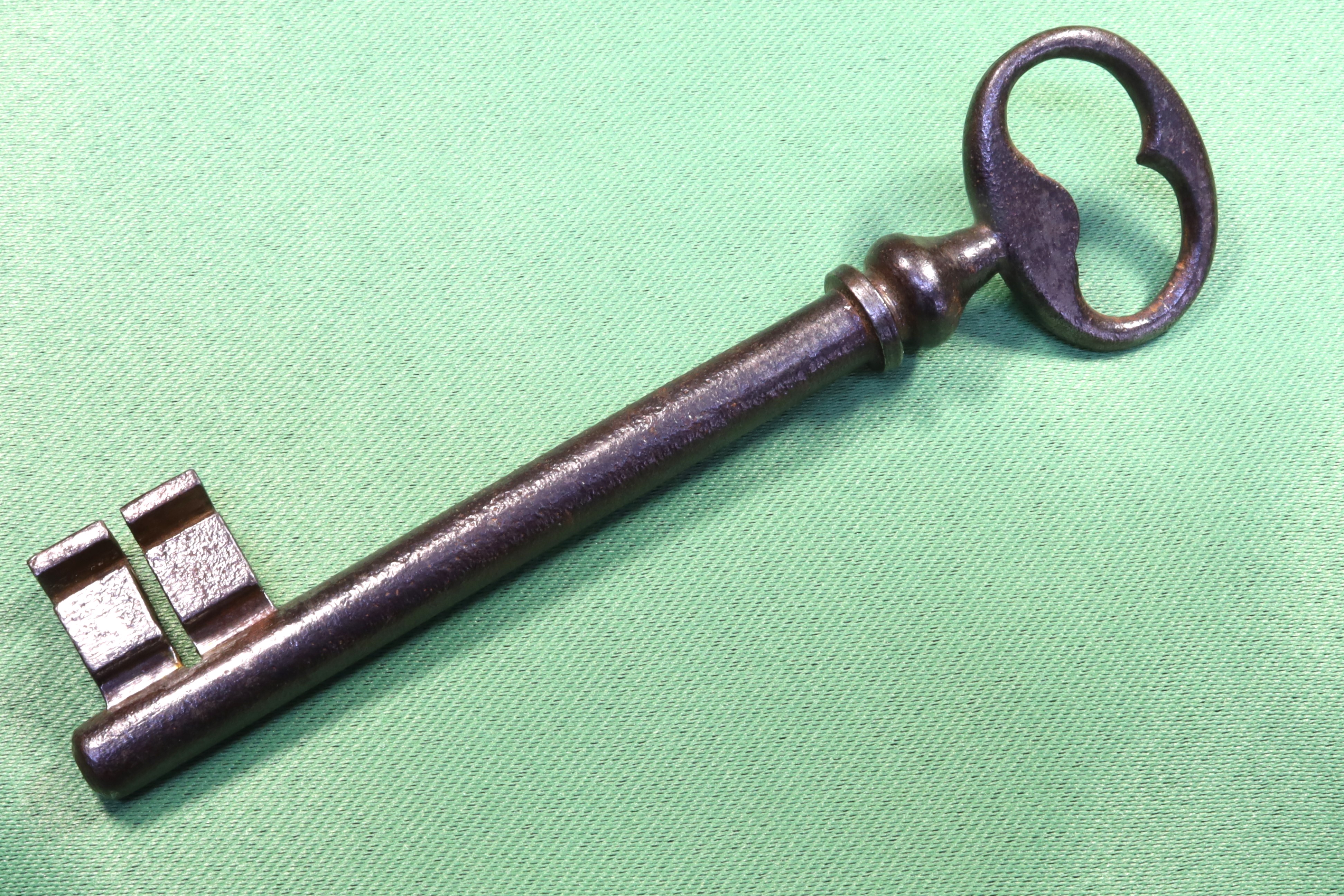 Antiques of wrought iron key initials st 19th century